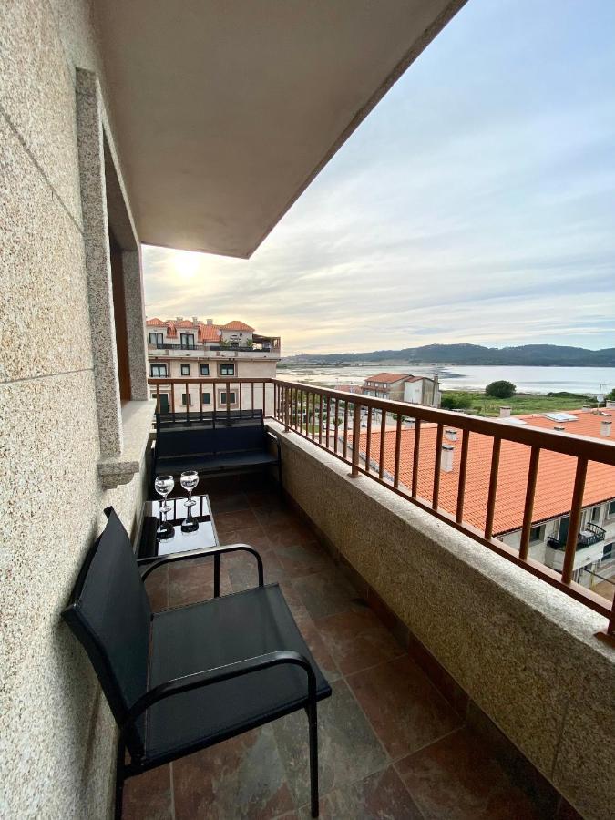 Apartamentos A Lanzada Pontevedra Exteriör bild